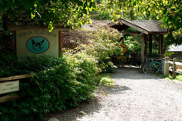 Denison Pequotsepos Nature Center