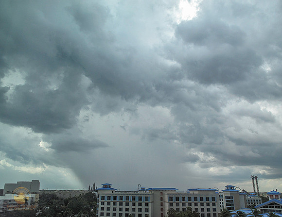 Thunderstorm over Orlando copyright ronaldzinconephotography