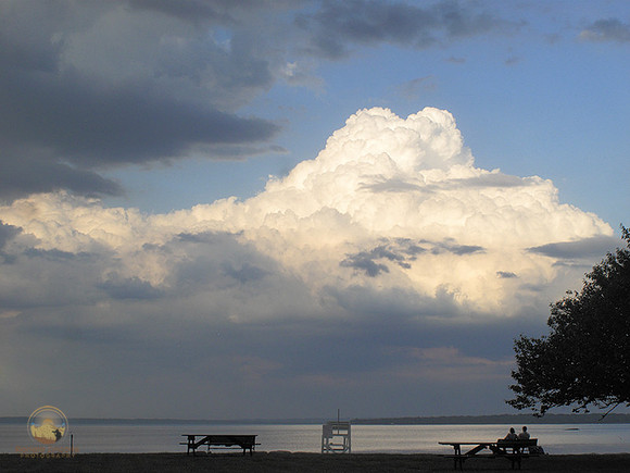 Cumulousnimbus sky copyright ronaldzinconephotography