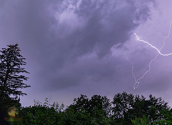 Crawler lightning in North Kingstown no9 copyright ronaldzinconephotography