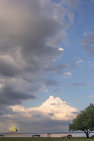 Thunderstorm over NKTB copyright ronaldzinconephotography