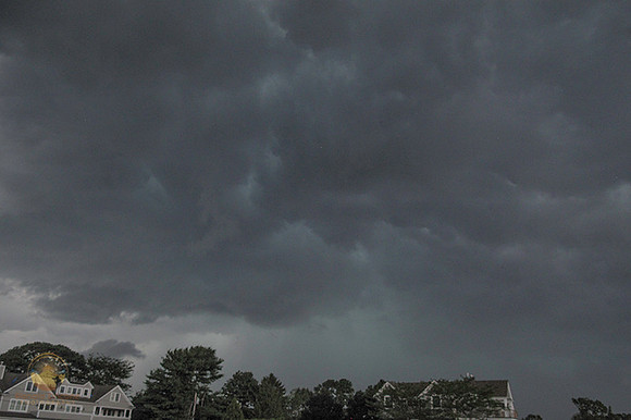 Shelf cloud over NKTB copyright ronaldzinconephotography