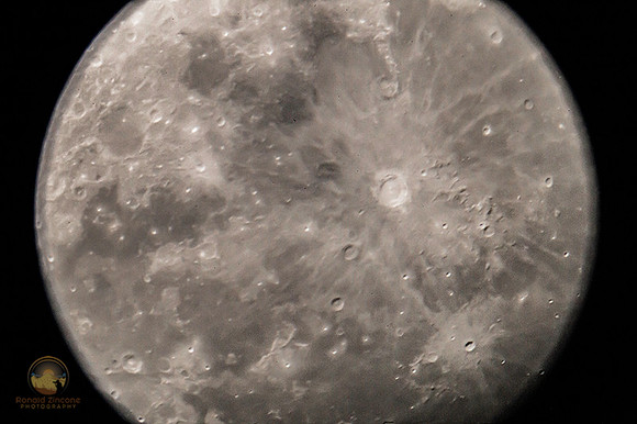 Moon MAK90 TV5xPM copyright ronaldzinconephotography