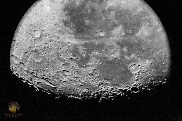 Moon MAK90 TV5xPM copyright ronaldzinconephotography