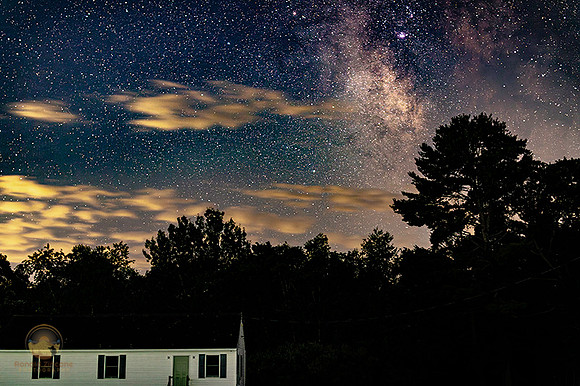 SMW over Border's Farm  copyright ronaldzinconephotography