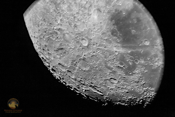 Moon MAK90 TV5xPM copyright ronaldzinconephotography