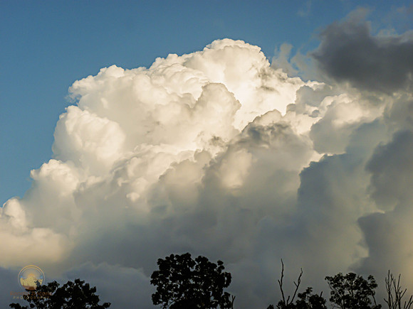 Cumulusnimbus over New London, CT copyright ronaldzinconephotography