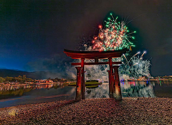 Epcot fireworks copyright ronaldzinconephotography