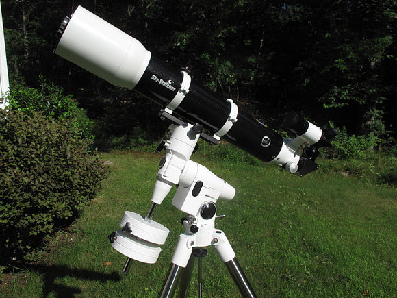 SkyWatcher 120 APO doublet refractor 900mm at f7.5