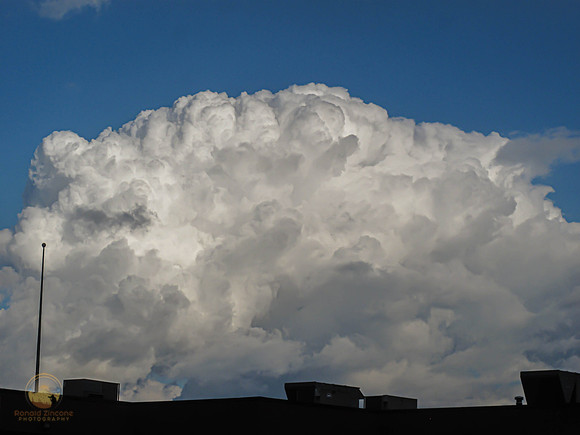 Cumulusnimbus over New London, CT copyright ronaldzinconephotography