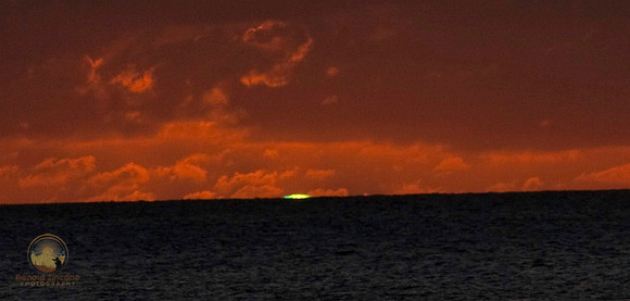 The Green Flash, Aruba copyright ronaldzinconephotography