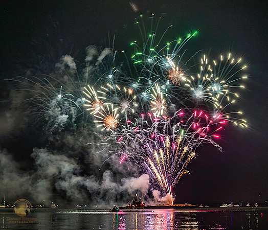 NKTB Fireworks 2024 copyright ronaldzinconephotography