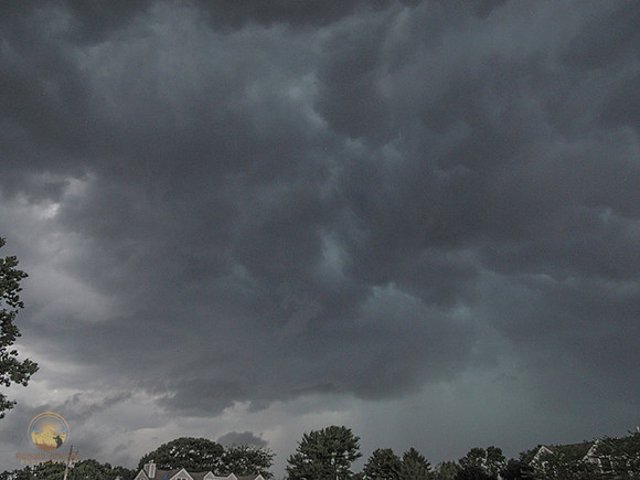 Shelf cloud over NKTB copyright ronaldzinconephotography