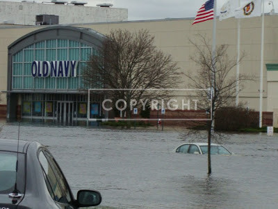 Warwick Mall "Old Navy" store flooded.