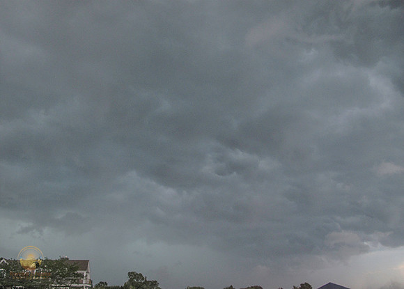 Shelf cloud over NKTB copyright ronaldzinconephotography