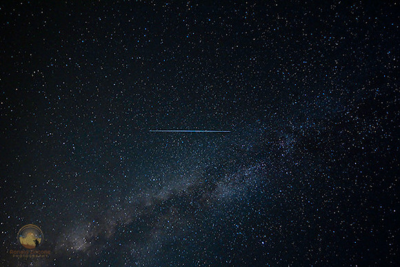 Satellite flyby over frosty drew copyright ronaldzinconephotography