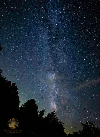 summer Milky Way copyright ronaldzinconephotography