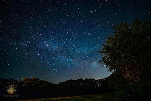 summer Milky Way over North Conway NH copyright ronaldzinconephotography
