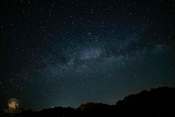 summer Milky Way over North Conway NH copyright ronaldzinconephotography