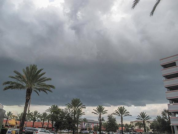Thunderstorm over Orlando copyright ronaldzinconephotography