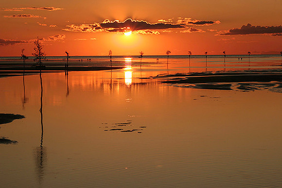 Rock Harbor Sunset  copyright ronaldzinconephotography