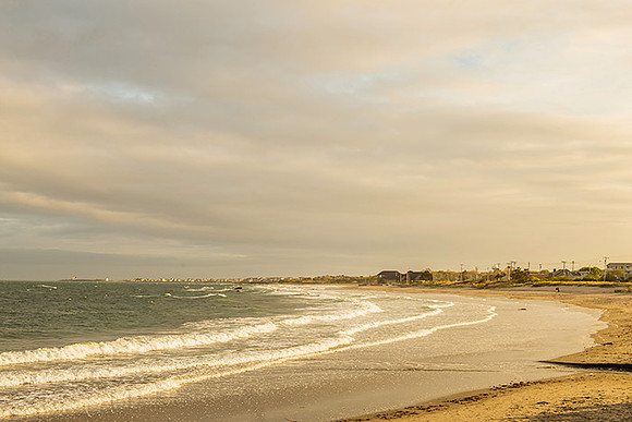 Scarborough Beach  copyright ronaldzinconephotography