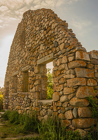 Windswept ruins, Black Point, RI  copyright ronaldzinconephotography