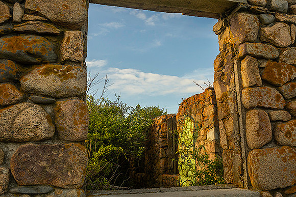 Windswept ruins, Black Point, RI  copyright ronaldzinconephotography