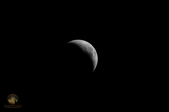 Thick crescent moon  copyright ronaldzinconephotography