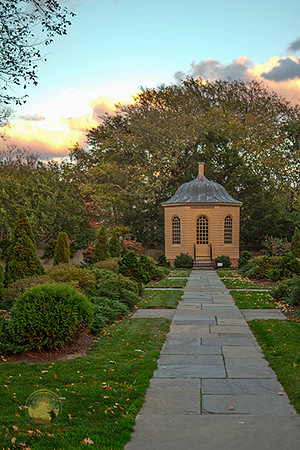 Ruth Buchanan summer house copyright ronaldzinconephotography