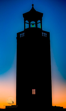 Avery Point lighthouse sunset no12 copyright ronaldzinconephotography