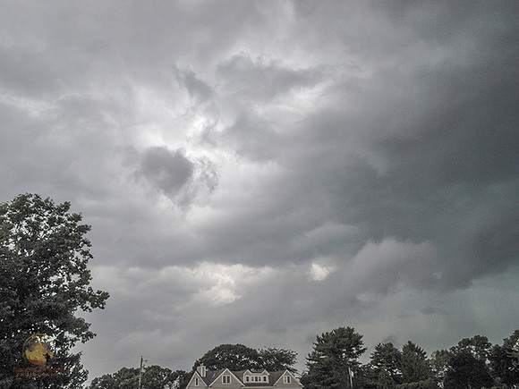 Shelf cloud over NKTB copyright ronaldzinconephotography