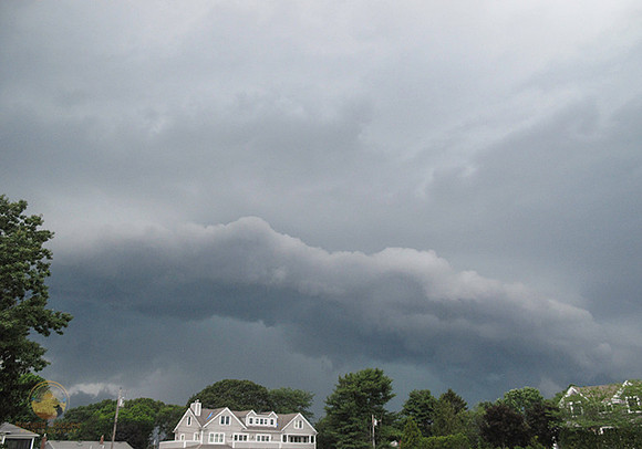 Shelf cloud over NKTB copyright ronaldzinconephotography