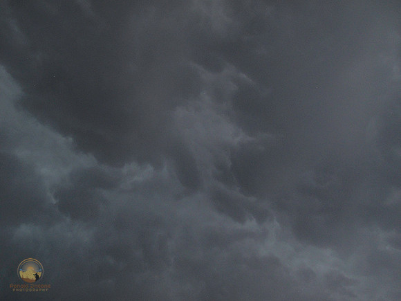 Shelf cloud over NKTB copyright ronaldzinconephotography