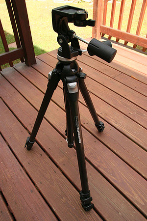 Manfrotto tripod with pan head