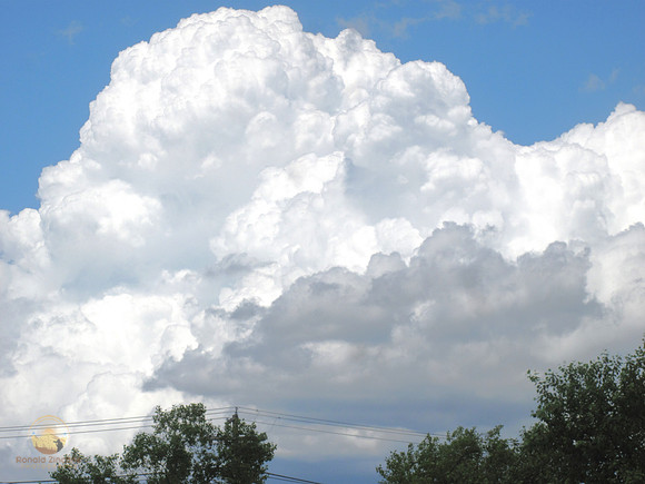 Cumulusnimbus over North Kingstown copyright ronaldzinconephotography