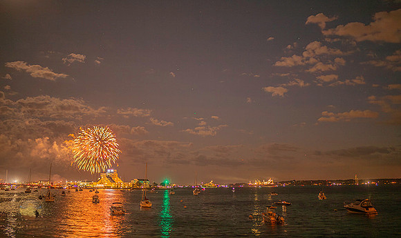 2025 Fireworks over Newport Harbor copyright ronaldzinconephotography