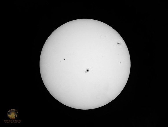 Sunspot Group 3784  copyright ronaldzinconephotography