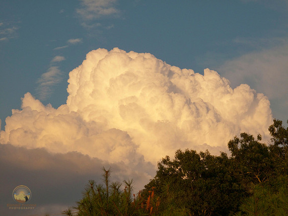 Towering cumulusnimbus no2 copyright ronaldzinconephotography